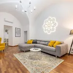 Corte Tiso * Lecce
